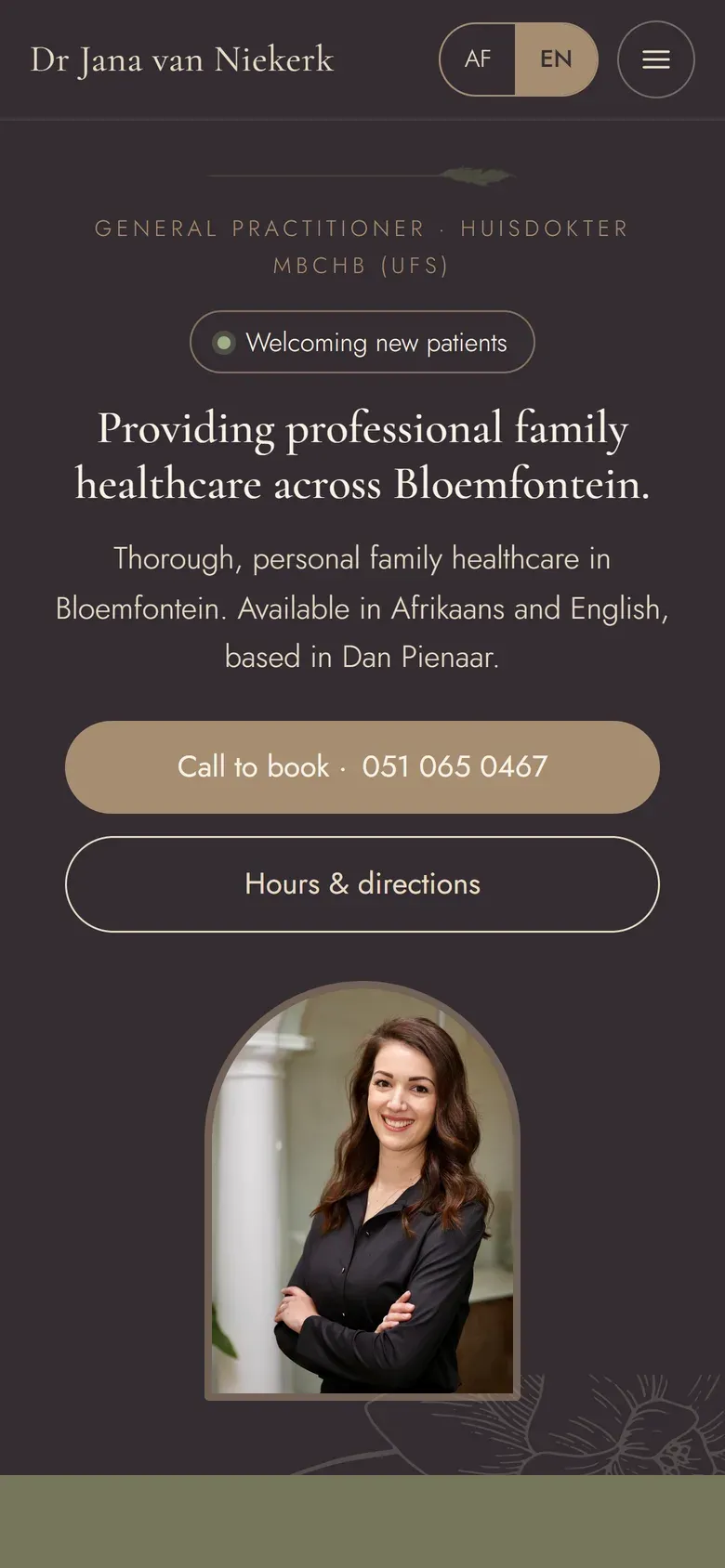 Dr Jana van Niekerk website on a phone